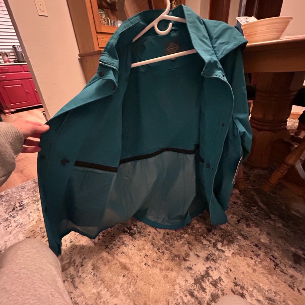 St. John's Bay Women's Teal Rain Jacket - Picture 9 of 10